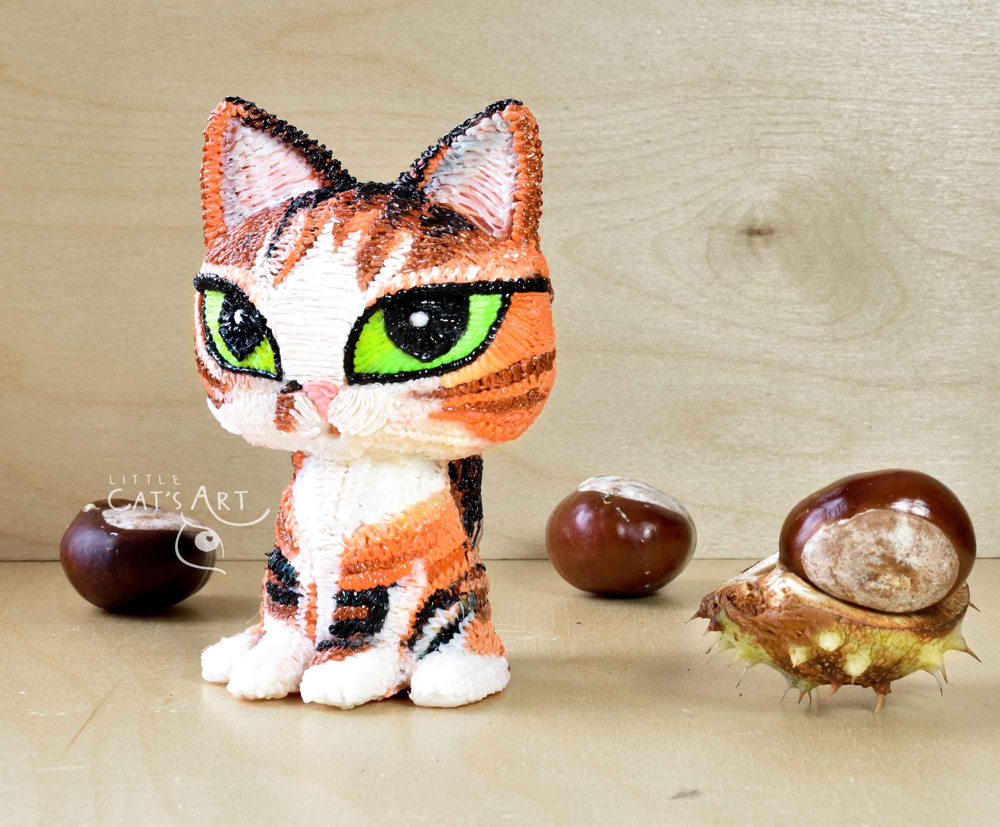 Sooky the tri-colour cat figurine - Image 2