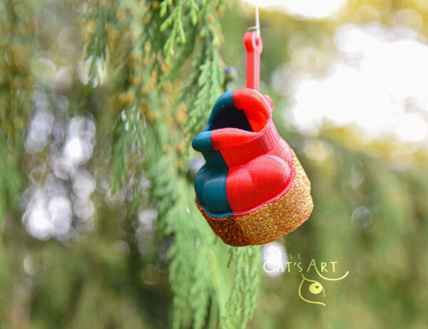 red and green cat paw shoe 3D print Christmas tree decoration