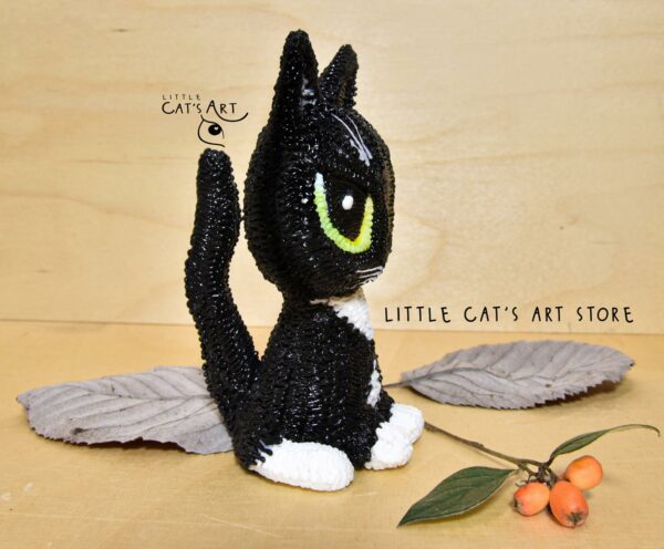 Black and white cat personalized 3D figurine
