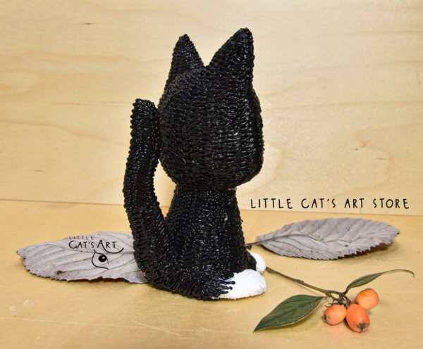 Black and white cat personalized 3D figurine
