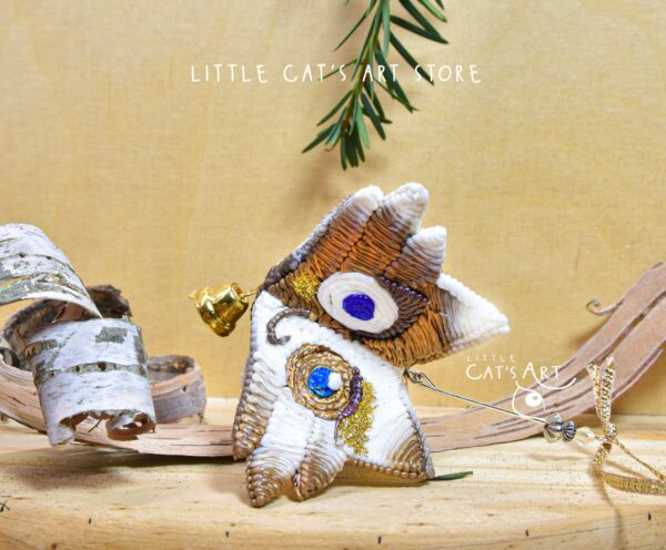 Gold white Ragdoll pine cone cat Christmas ornament