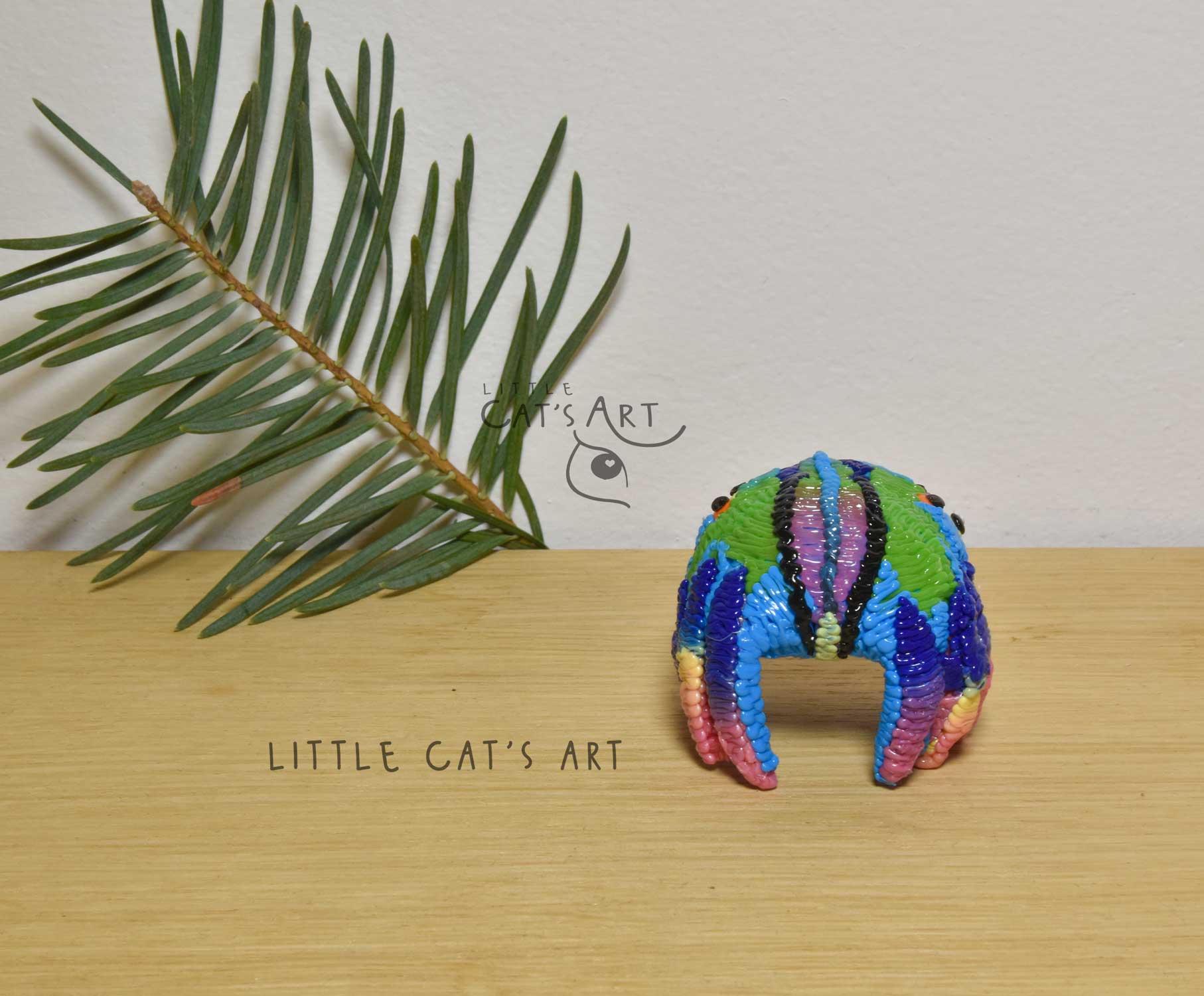 Artsy Eight-Legged Spider figurine
