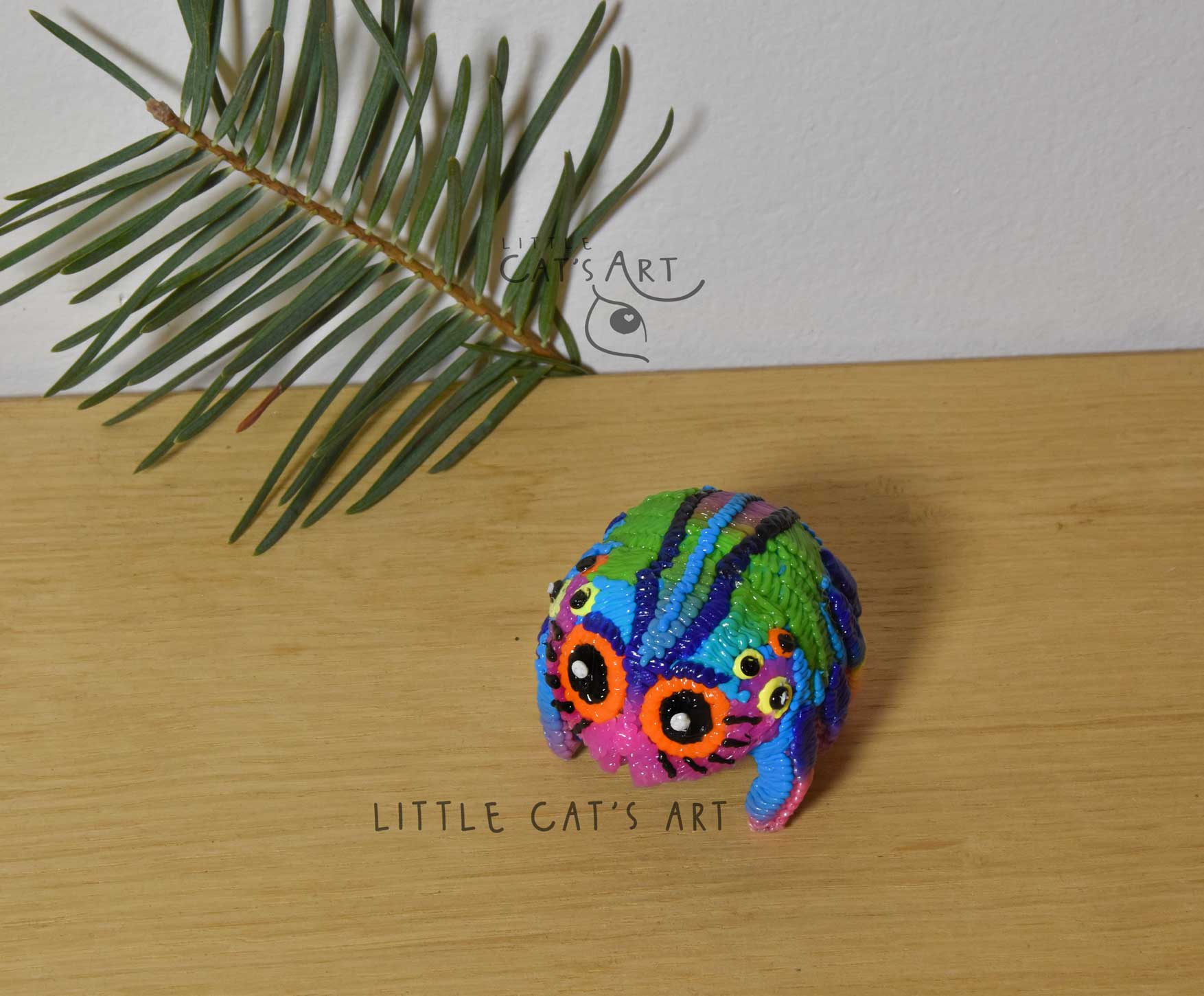 Artsy Eight-Legged Spider figurine