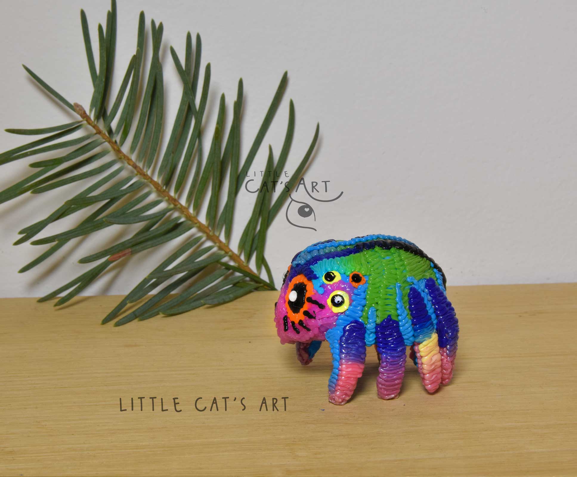 Artsy Eight-Legged Spider figurine