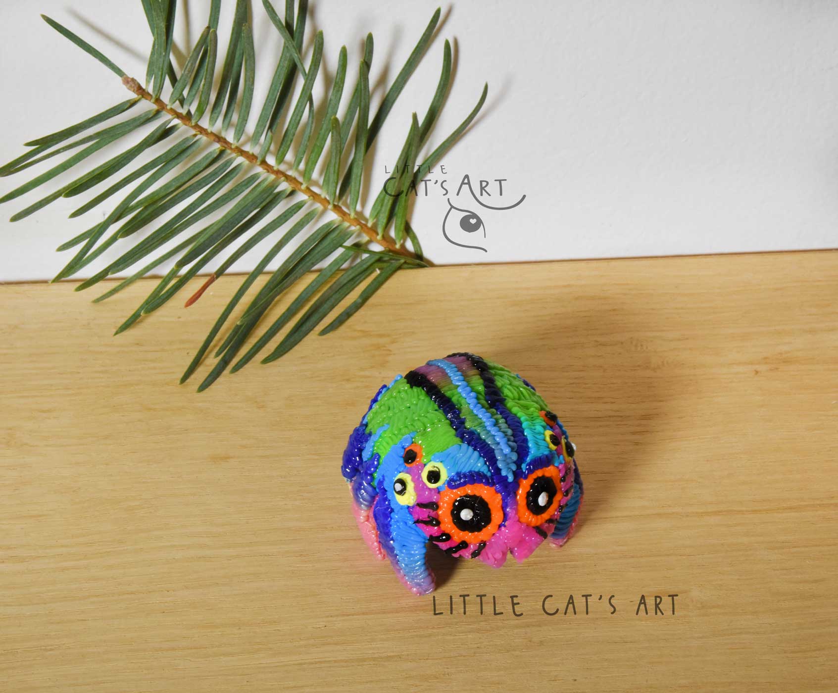 Artsy Eight-Legged Spider figurine